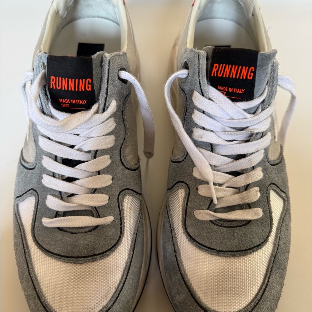 Golden Goose Running